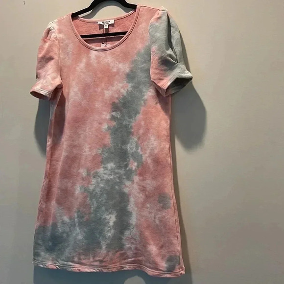 BB Dakota by Steve Madden Tye Dye Puff sleeve dress - Picture 8 of 8